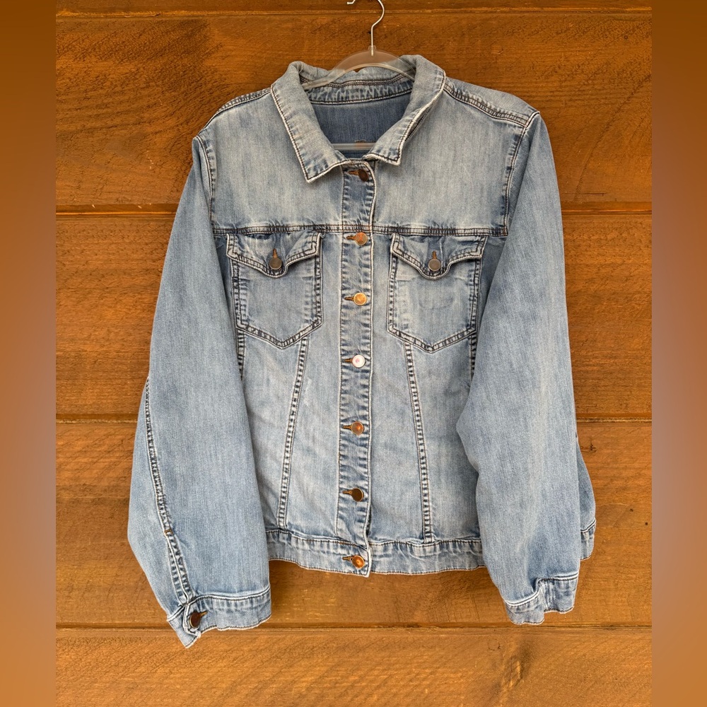Kut from the Kloth Helena Jean Jacket 3X